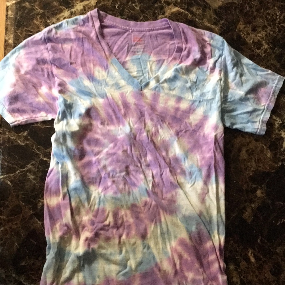 Hanes shirt